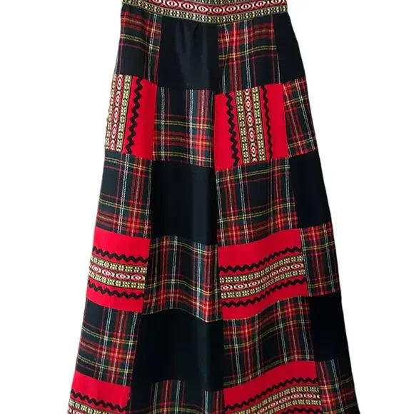 Vintage 70s Handmade Maxi Skirt 26 Patchwork Wool Plaid Cottagecore Red Black - Picture 4 of 10